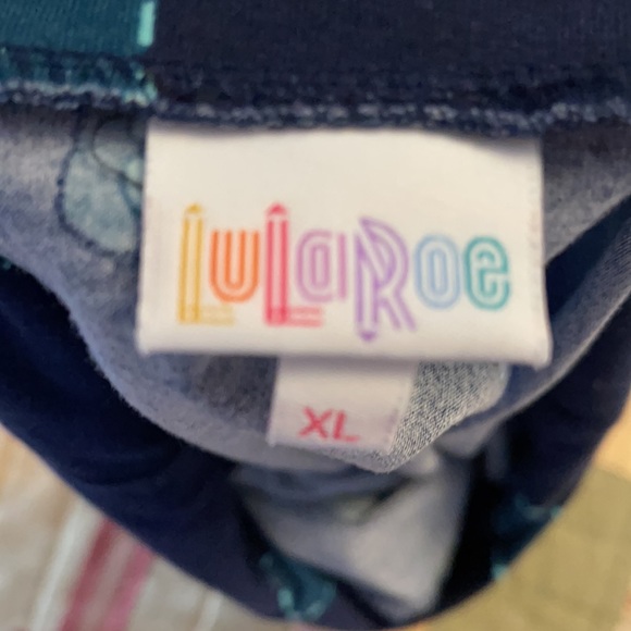 Navy midi skirt with muted pattern LLR - Picture 2 of 3